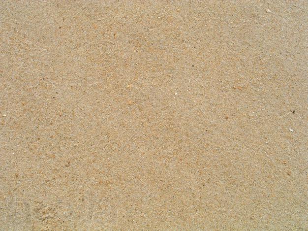 Песок речной с доставкой от 8 м3