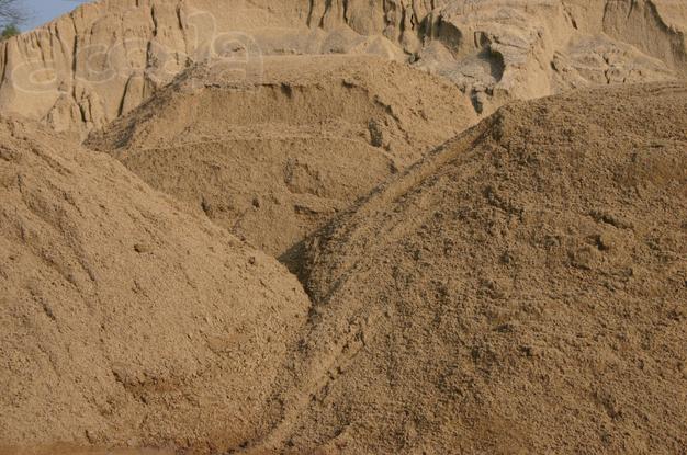 Продажа песка. Намывной песок. Плодородный грунт. Доставка